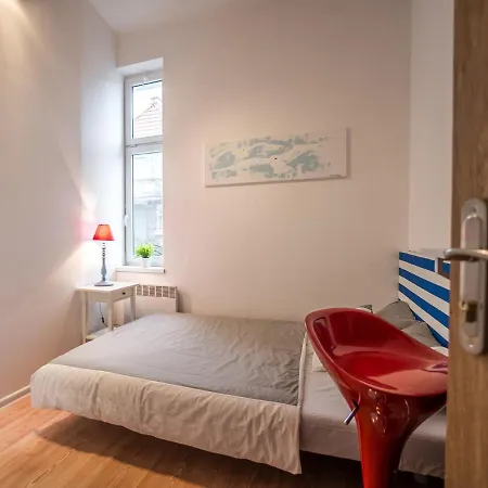 Apartament Mieszkanie 5-pokojowe przy samej plaży - Grunwaldzka 48